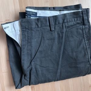 Banana Republic - Men’s Gavin Chino